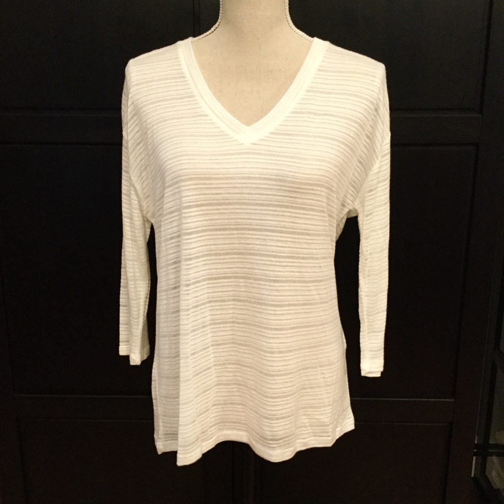 NEW! TOMMY HILFIGER Lightweight Sweater 💟